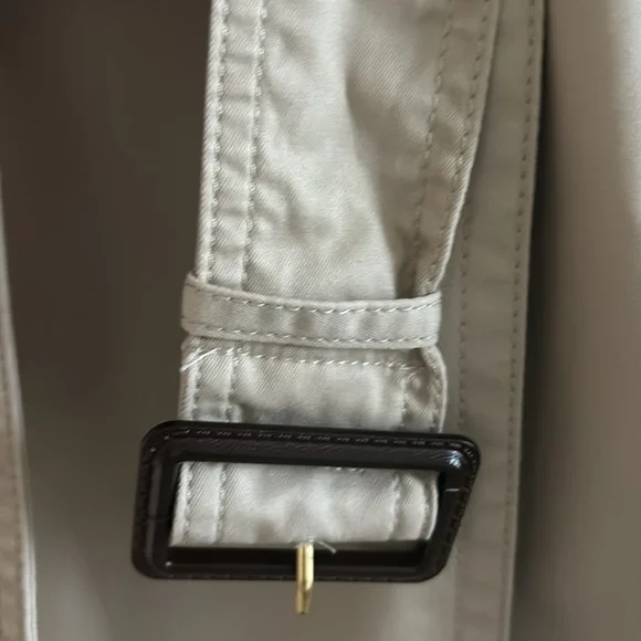 Banana Republic Women’s Classic Trench Coat - Size Small - Picture 6 of 11